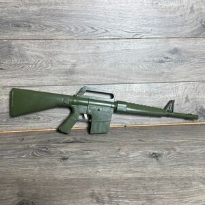 Vintage Empire M-16 Automatic Rifle Toy Green Noise Maker Works Retro 60s USA